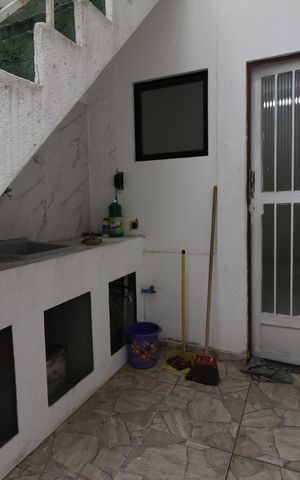 Casa de condomínio para alugar com 192m², 3 quartos e 1 vagaQuintal e garragem 