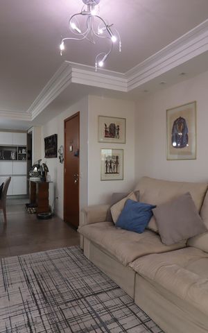 Apartamento à venda com 105m², 3 quartos e 3 vagasSala