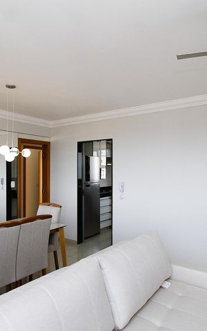 Apartamento para alugar com 85m², 3 quartos e 3 vagasSala