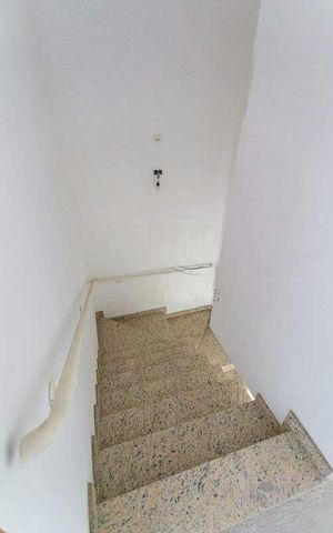 Casa à venda com 191m², 3 quartos e 4 vagas