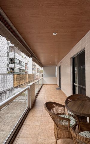 Apartamento à venda com 127m², 3 quartos e 3 vagasVaranda