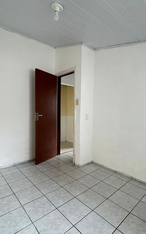 Casa para alugar com 150m², 3 quartos e 2 vagas Casa para alugar com 150m², 3 quartos e 2 vagasQuarto 1
