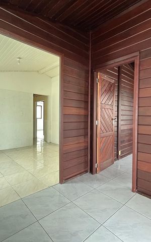 Casa para alugar com 150m², 3 quartos e 2 vagas Casa para alugar com 150m², 3 quartos e 2 vagasSala
