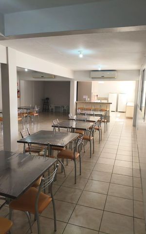 Apartamento à venda com 93m², 3 quartos e 2 vagas Apartamento à venda com 93m², 3 quartos e 2 vagasÁrea comum - Salão de festas