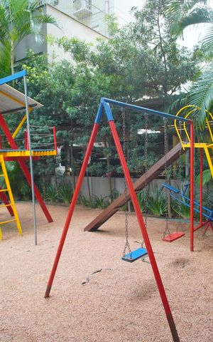 Apartamento à venda com 93m², 3 quartos e 2 vagasÁrea comum - Playground