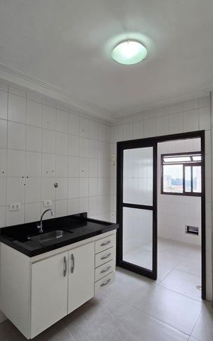 Apartamento para alugar com 64m², 3 quartos e 1 vagaCozinha 