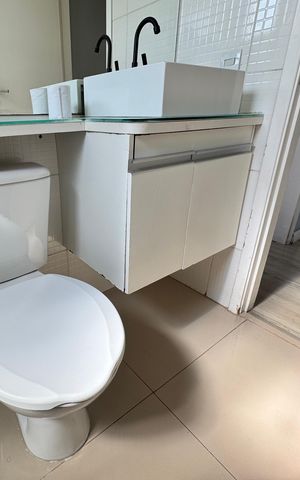 Apartamento para alugar com 46m², 2 quartos e 1 vaga Apartamento para alugar com 46m², 2 quartos e 1 vagaBanheiro