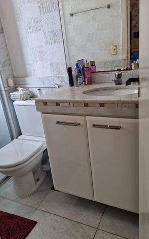 Apartamento à venda com 73m², 3 quartos e 2 vagas Apartamento à venda com 73m², 3 quartos e 2 vagasBanheiro 1