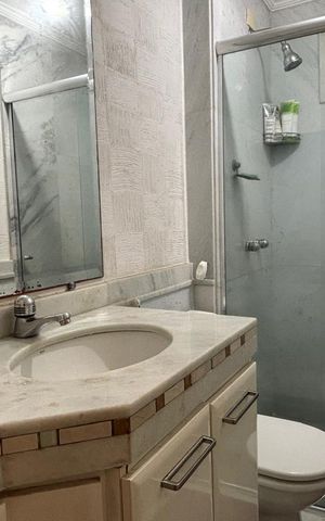 Apartamento à venda com 73m², 3 quartos e 2 vagas Apartamento à venda com 73m², 3 quartos e 2 vagasBanheiro 1