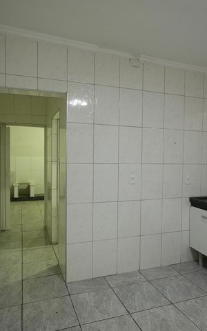 Casa para alugar com 60m², 2 quartos e sem vagaCozinha