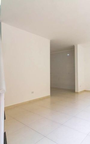 Casa de condomínio para alugar com 48m², 2 quartos e 1 vaga Casa de condomínio para alugar com 48m², 2 quartos e 1 vagaSala