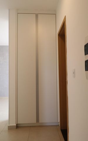 Apartamento para alugar com 55m², 2 quartos e 1 vagaCorredor - Armário