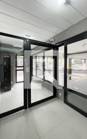 Apartamento para alugar com 55m², 1 quarto e 1 vaga Apartamento para alugar com 55m², 1 quarto e 1 vagaEntrada