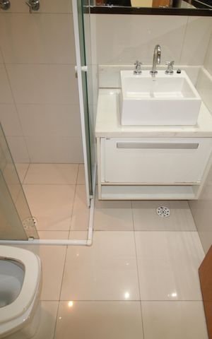 Apartamento à venda com 60m², 2 quartos e 1 vagaBanheiro 2