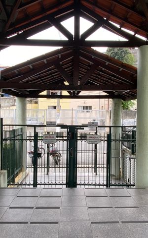 Apartamento para alugar com 45m², 2 quartos e 1 vagaFachada e portaria