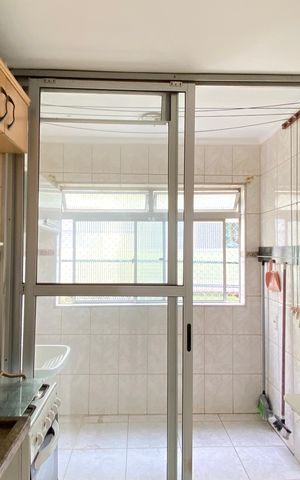 Apartamento para alugar com 45m², 2 quartos e 1 vagaCozinha - Área de Serviço