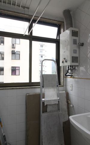 Apartamento à venda com 69m², 2 quartos e 1 vagaÁrea de Serviço