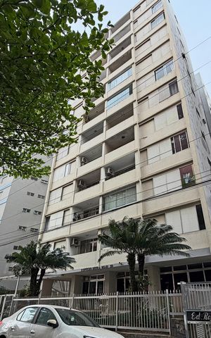 Apartamento para alugar com 100m², 2 quartos e 1 vagaFachada