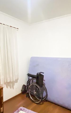 Casa à venda com 297m², 4 quartos e 4 vagas Casa à venda com 297m², 4 quartos e 4 vagasQuarto 2