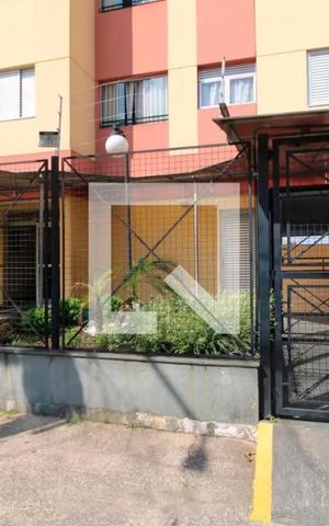 Apartamento à venda com 48m², 2 quartos e sem vaga Apartamento à venda com 48m², 2 quartos e sem vagaFachada