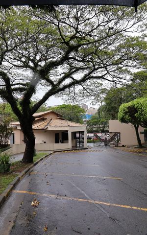 Apartamento à venda com 75m², 3 quartos e 2 vagasFachada e portaria