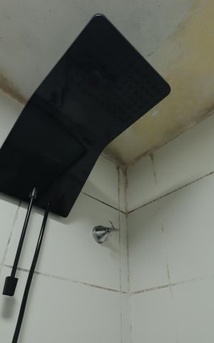 Apartamento à venda com 35m², 2 quartos e 1 vagaBanheiro - Chuveiro