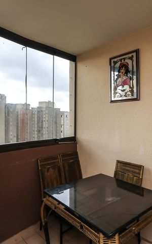 Apartamento para alugar com 80m², 2 quartos e 1 vagaVaranda