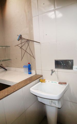 Casa para alugar com 80m², 2 quartos e 1 vagaÁrea de Serviço
