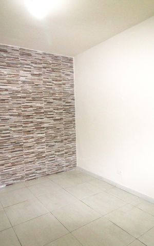 Casa para alugar com 80m², 2 quartos e 1 vagaSala