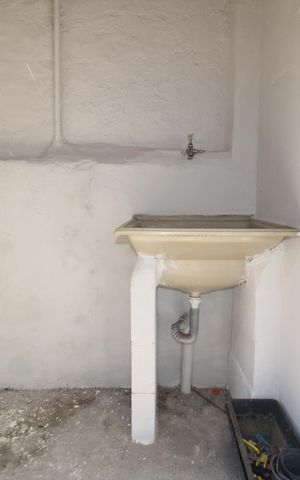 Casa para alugar com 60m², 1 quarto e sem vagaÁrea de Serviço