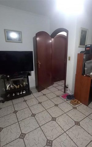 Casa à venda com 290m², 4 quartos e 5 vagas