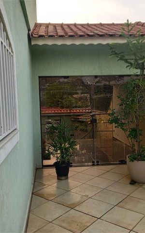 Casa à venda com 290m², 4 quartos e 5 vagas
