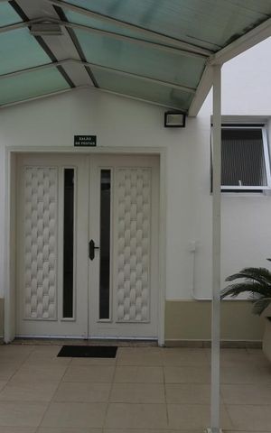 Apartamento à venda com 155m², 3 quartos e 4 vagas Apartamento à venda com 155m², 3 quartos e 4 vagasÁrea Comum