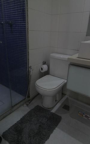 Apartamento para alugar com 60m², 2 quartos e 2 vagasBanheiro