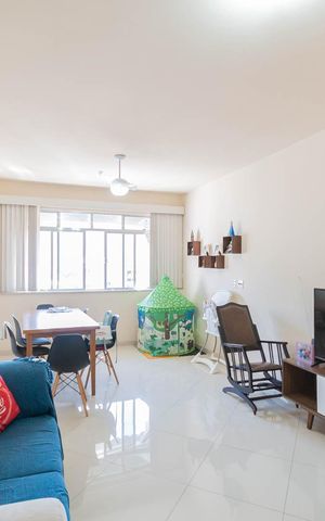 Apartamento à venda com 93m², 2 quartos e 2 vagasSala