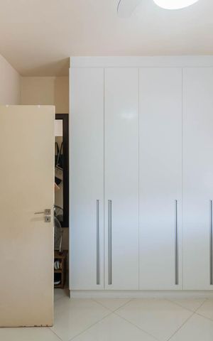 Apartamento à venda com 93m², 2 quartos e 2 vagasSuíte