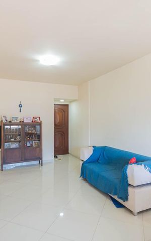 Apartamento à venda com 93m², 2 quartos e 2 vagasSala