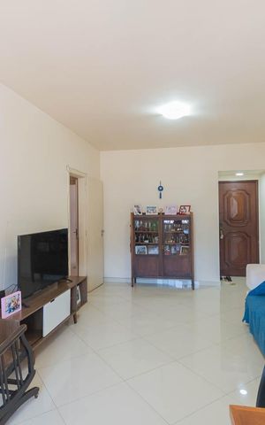 Apartamento à venda com 93m², 2 quartos e 2 vagasSala
