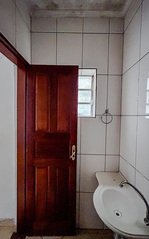 Casa para alugar com 40m², 1 quarto e sem vagaBanheiro