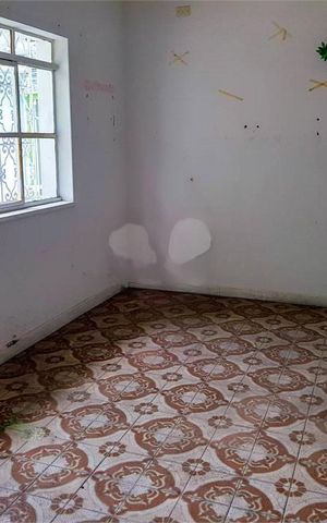 Casa à venda com 291m², 3 quartos e 5 vagas