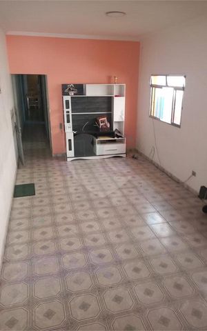 Casa à venda com 125m², 2 quartos e 1 vaga
