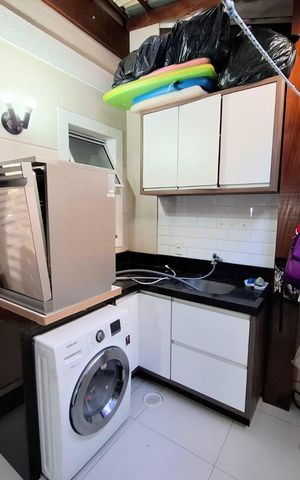 Casa de condomínio à venda com 78m², 3 quartos e 2 vagas Casa de condomínio à venda com 78m², 3 quartos e 2 vagasÁrea de serviço