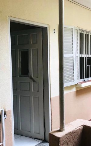 Casa de condomínio à venda com 288m², 6 quartos e 6 vagas