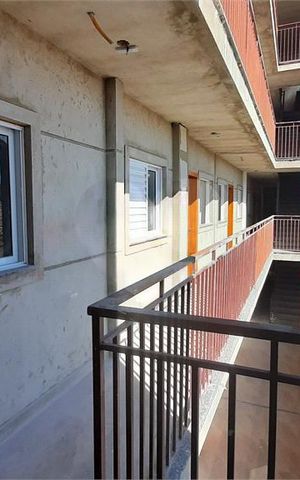 Casa de condomínio à venda com 40m², 2 quartos e sem vaga