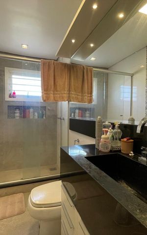 Casa à venda com 202m², 4 quartos e 2 vagas