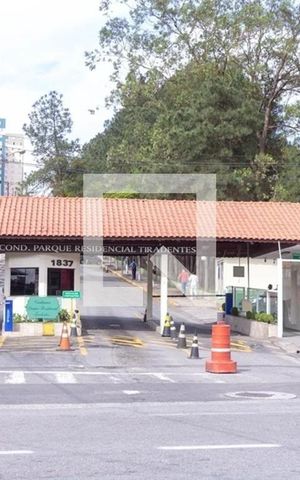 Apartamento à venda com 53m², 2 quartos e 1 vaga Apartamento à venda com 53m², 2 quartos e 1 vagaFachada