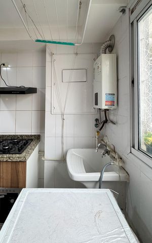 Apartamento à venda com 53m², 2 quartos e 1 vaga Apartamento à venda com 53m², 2 quartos e 1 vagaÁrea de Serviço