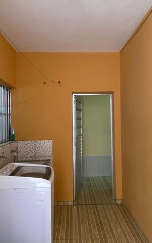 Casa à venda com 200m², 3 quartos e 2 vagasÁrea de Serviço