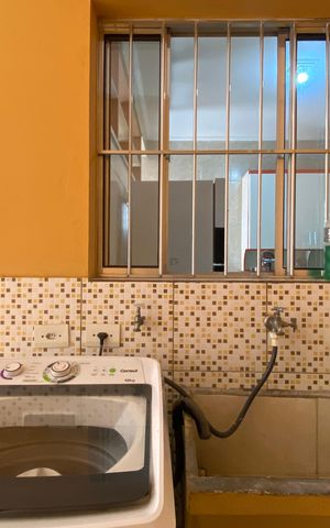 Casa à venda com 200m², 3 quartos e 2 vagasÁrea de Serviço