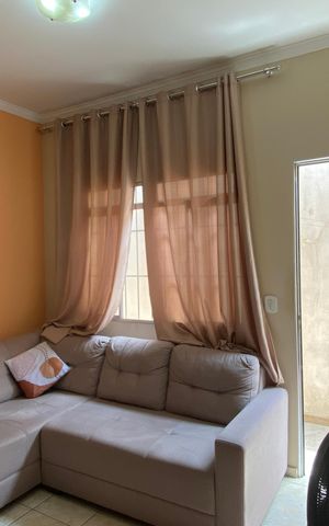 Casa à venda com 200m², 3 quartos e 2 vagasSala